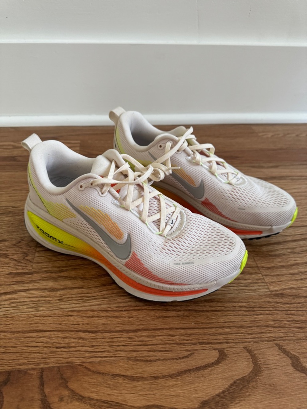 Nike Vomero - W10